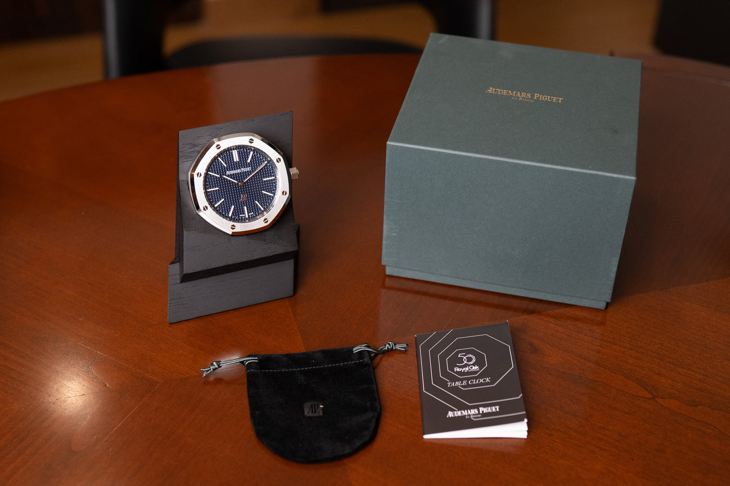 Audemars Piguet Tischuhr Royal Oak 50th Limited Edition 2250p