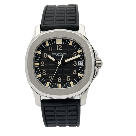 Patek Philippe 5060A Aquanaut first generation with extract of archives