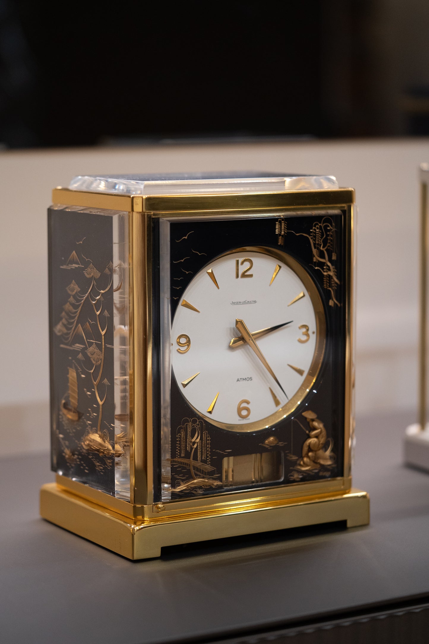 Jaeger-LeCoultre Atmos Marina Chinoiserie Dorée sur Fond Noir Vollständig gewartet