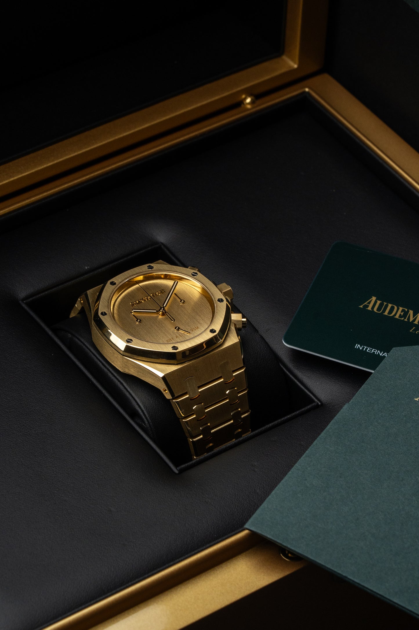 Audemars Piguet 26240BA Royal Oak Chronograph New full set