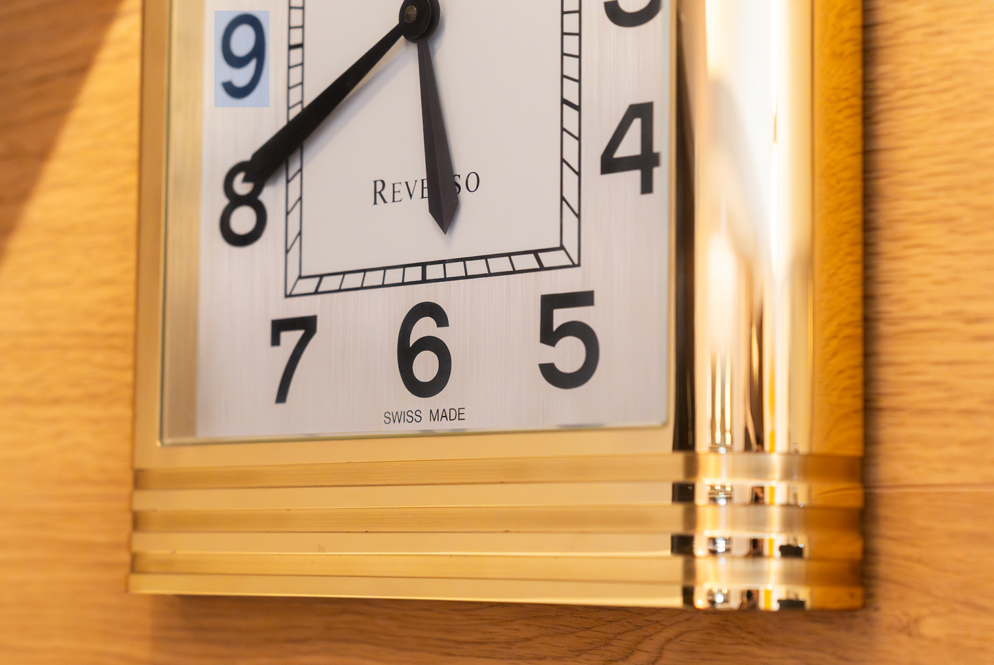 Wall clock Jaeger-LeCoultre Reverso Rare and large gold