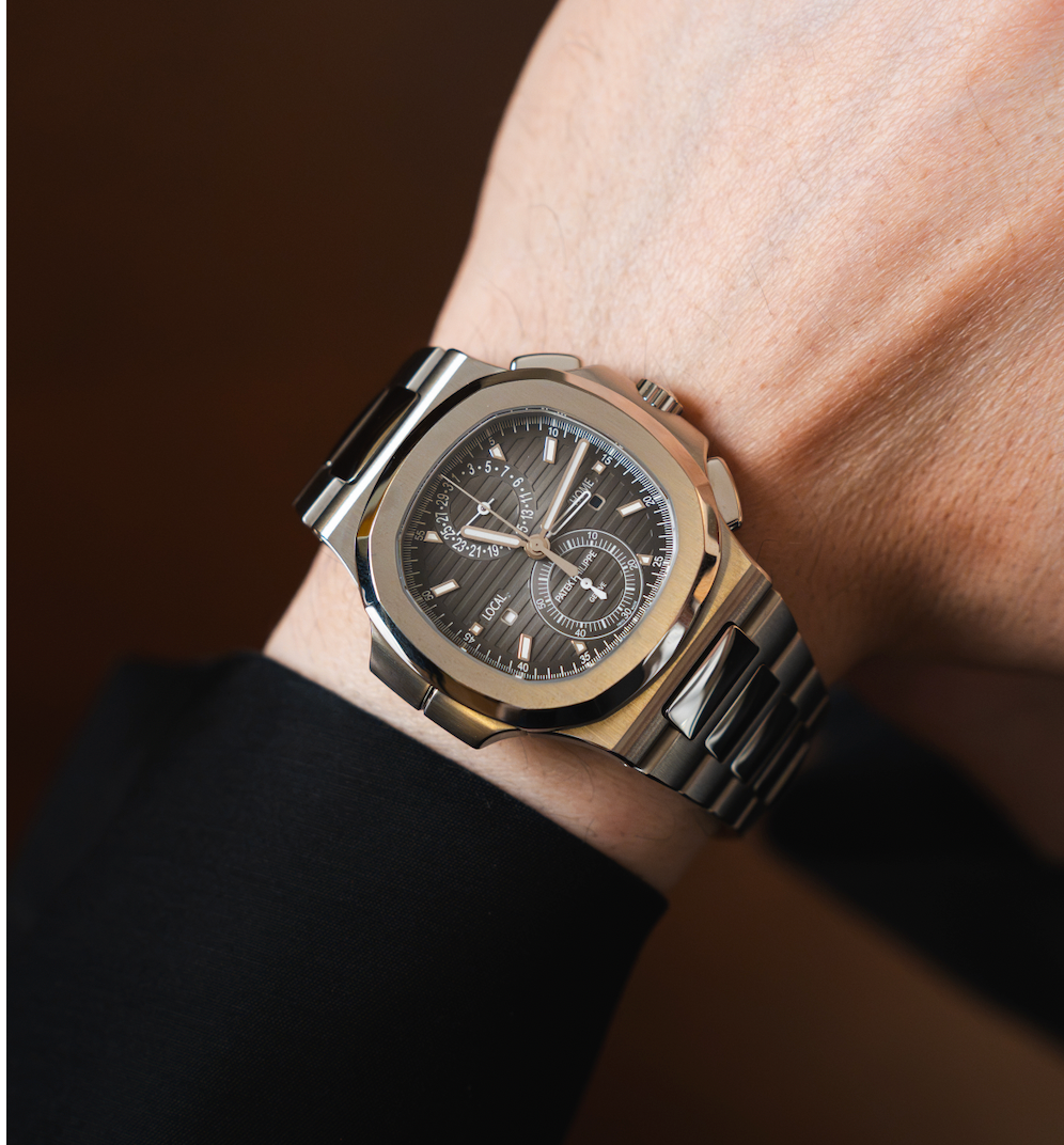 Patek Philippe 5990/1A-001 Nautilus New Full set