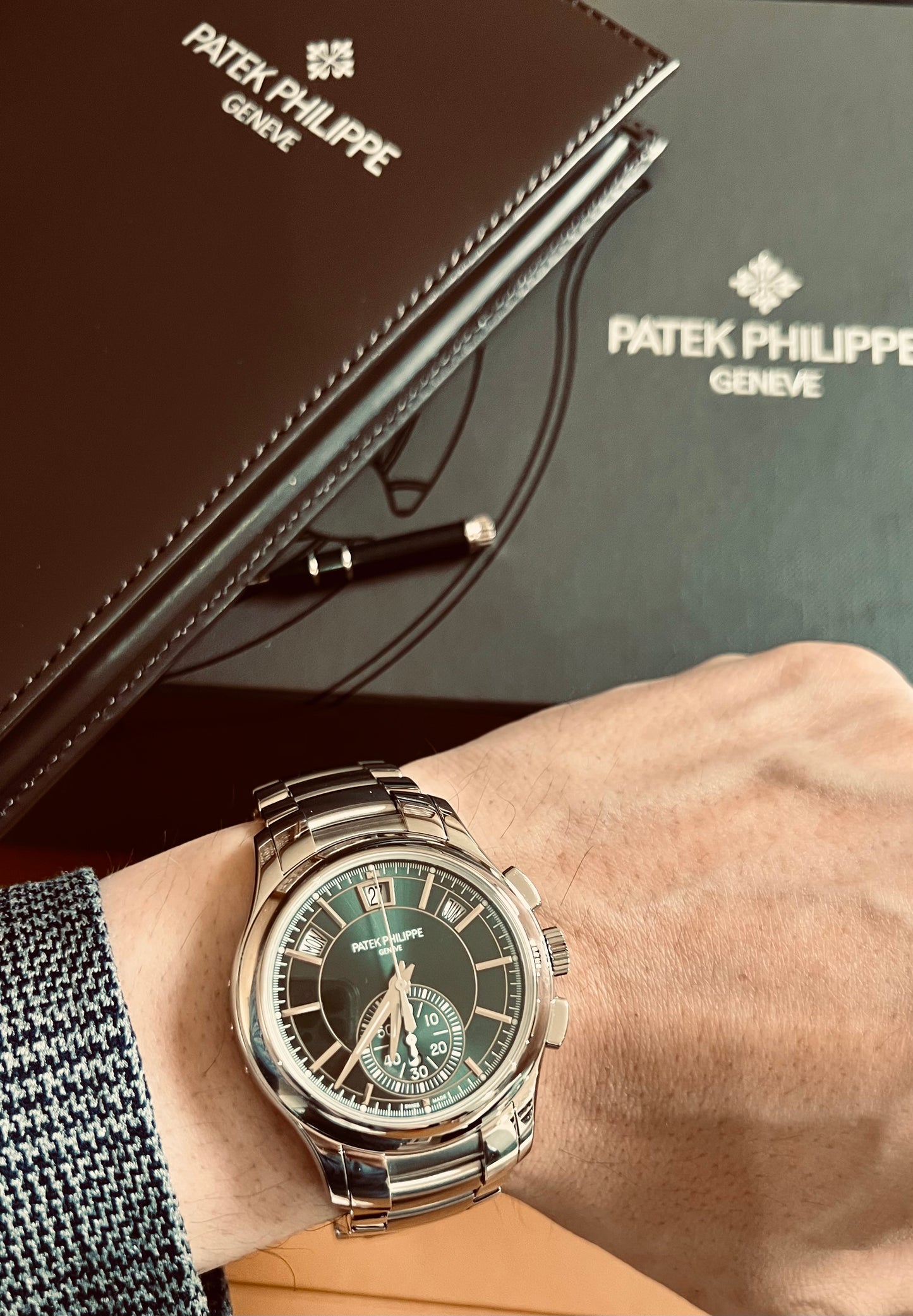 Patek Philippe 5905/1A-001 Annual Calendar Complications New Full set