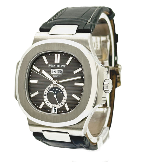 Patek Philippe 5726A-001 Nautilus New Full set