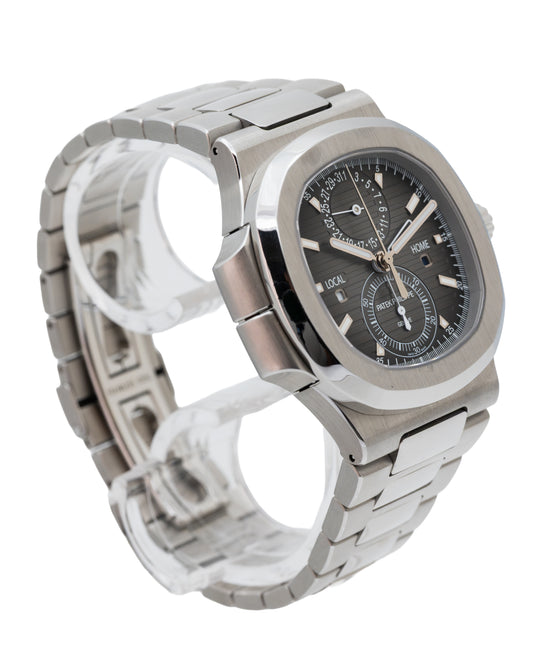 Patek Philippe 5990/1A-001 Nautilus New Full set