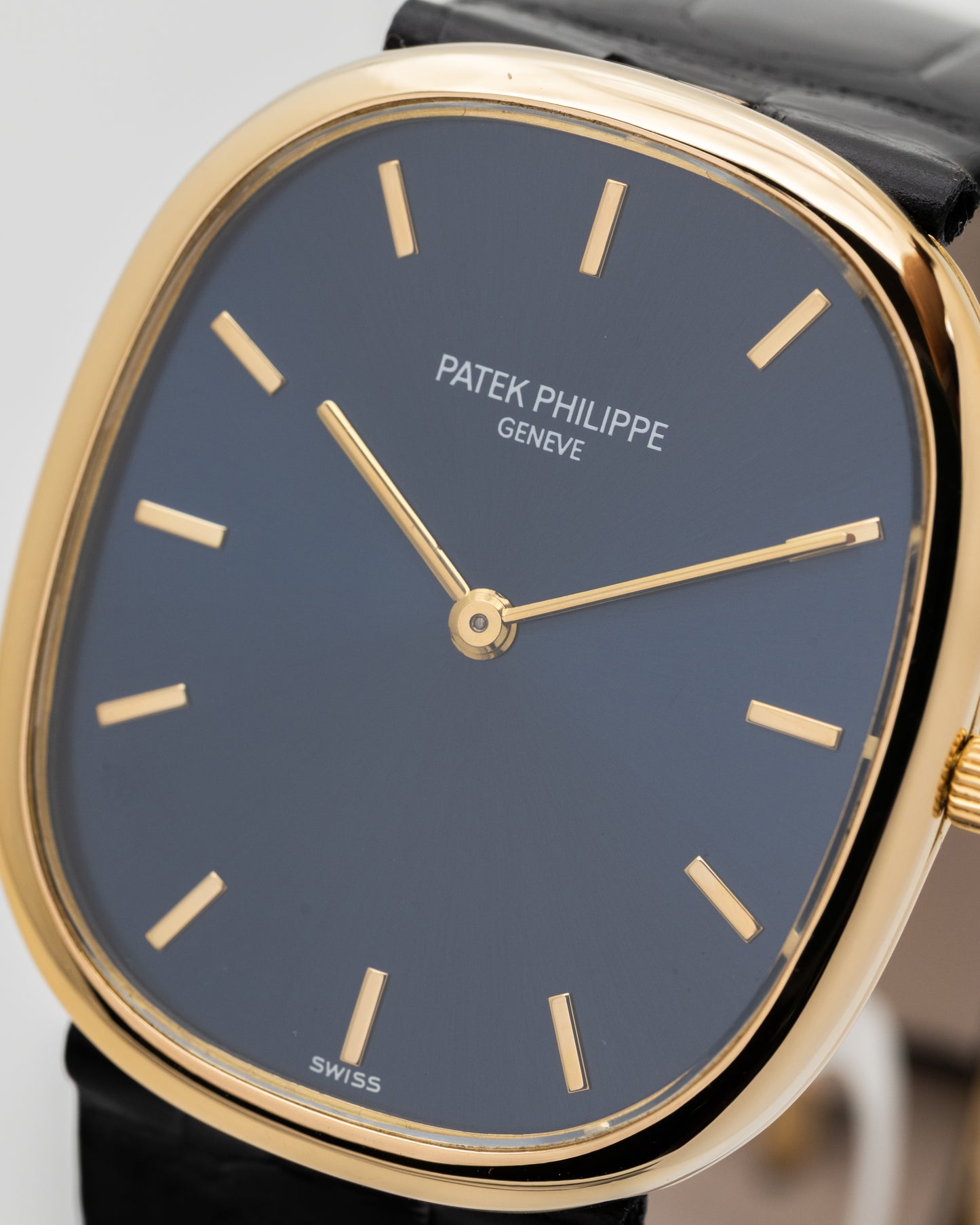 Patek Philippe Golden Ellipse 3738 Full set with Golden Ellipse cufflinks